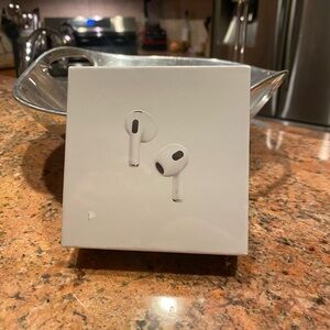 Apple AirPods Pro Noise Cancelling Earbuds (3rd generation)